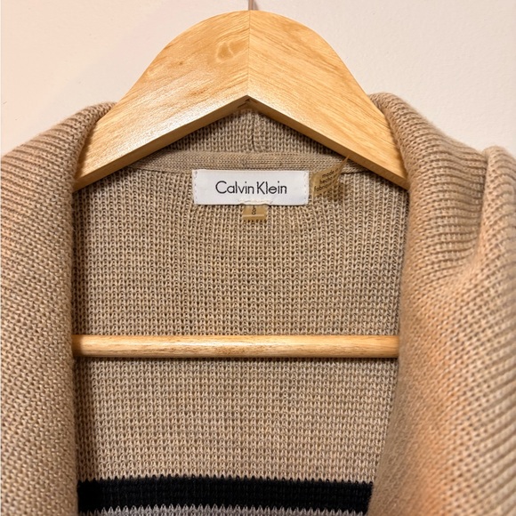 Striped Beige and Gray Women's Sweater, Calvin Klein, Size Large - Picture 4 of 8